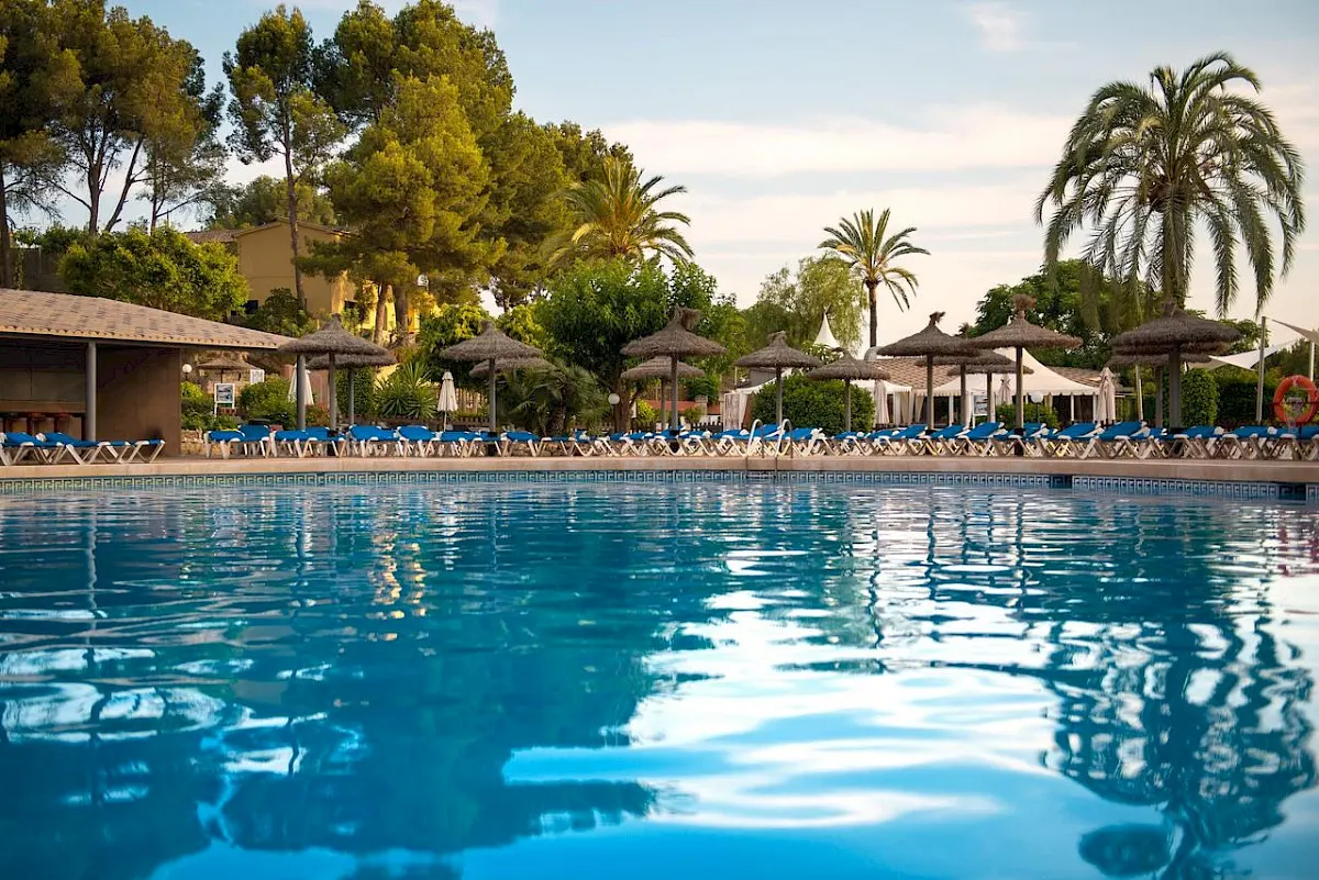Hotel Marina Portals property photograph